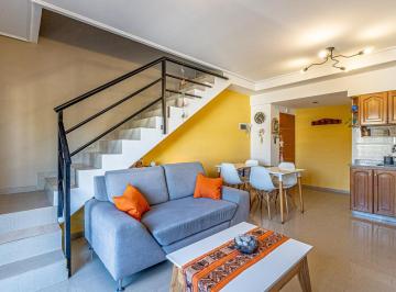 PH · 80m² · 4 Ambientes · PH 4 Ambientes con Terraza Venta