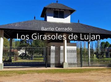 Casa · 153m² · 4 Ambientes · 3 Cocheras · Venta Casa 4 Ambientes Barrio Cerrado Lujan