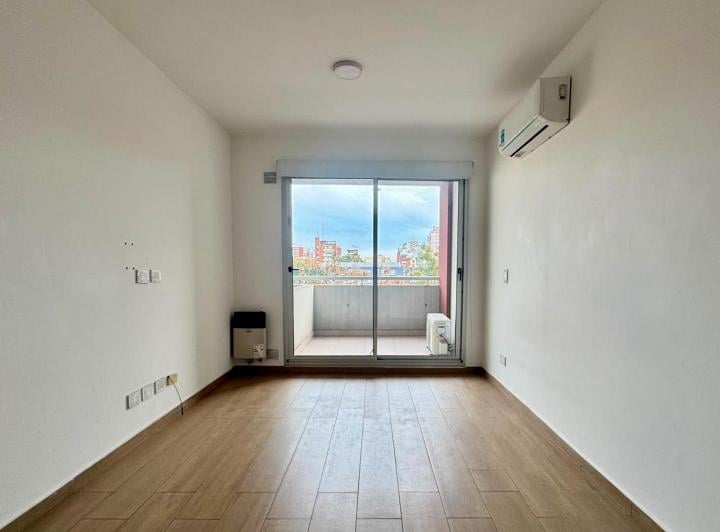 Monoambiente en Alquiler • Cohglan • Superi 2700