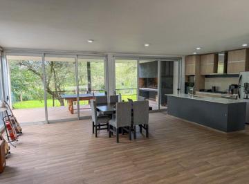 Casa de 6 ambientes, Villa Allende · Casa en Venta en Villa Allende, Las Corzuelas.