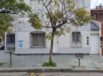 PH de 2 ambientes, Lanús · Departamento T/casa Frente