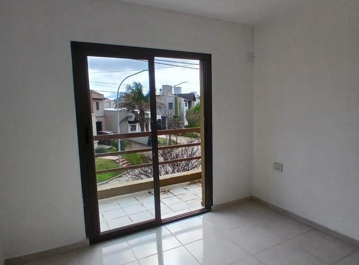 Departamento · 1m² · 3 Ambientes · 1 Cochera