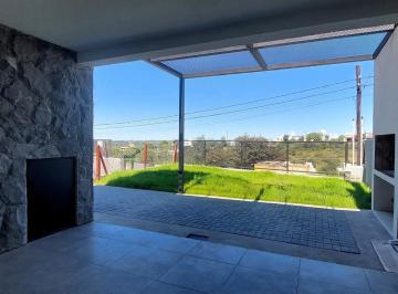 Casa · 97m² · 3 Ambientes · 1 Cochera · Duplex Premiun! con La Mejor Vistas de Cuesta Colorada! a m de Intercountry!