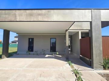 Casa · 100m² · 3 Ambientes · 2 Cocheras · Excelente Casa en Venta en Viento Sur Country - San Pablo