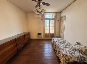 PH · 71m² · 2 Dormitorios · PH - Venta - 3 Ambientes - Terraza - Parque Avellaneda