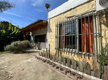 Casa · 65m² · 4 Ambientes · Venta Casa 4 Ambientes con Parque, Jose C Paz