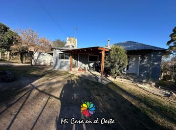 Casa · 183m² · 4 Ambientes · 1 Cochera · Casa en Huerta Grande