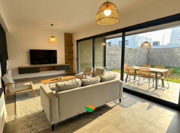 Casa · 171m² · 5 Ambientes · 2 Cocheras · Dúplex Premium 3 Dorm. Terrazas de Manantiales