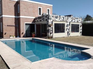 Casa , Villa Allende · San Isidro - Villa Allende - Casa en Alquiler