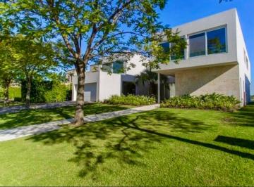 Casa de 10 ambientes, Tigre · Excelente Casa en El Golf Nordelta