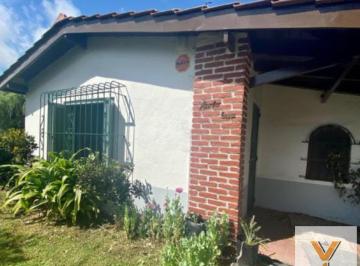 Casa · 180m² · 3 Ambientes · Casa en Venta - 2 Dorm. 1 Baño - Sierra de Los Padres