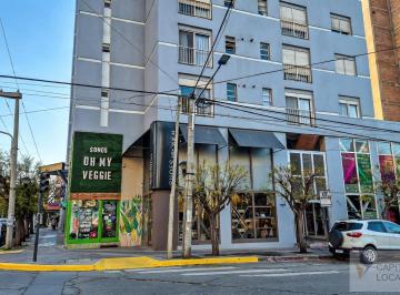 Local comercial · 45m² · 2 Ambientes · Alquiler Local 40 m - Centro Neuquén