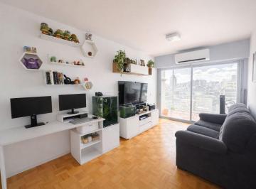 Departamento · 42m² · 2 Ambientes · Venta 2 Amb Piso Alto con Balcon Apto Credito
