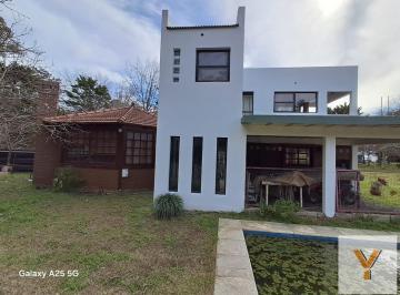 Casa · 80m² · 2 Ambientes · Casa en Alquiler - 1 Dormitorio 1 Baño - Cochera - 22.878 m² - Villa Elisa, La Plata