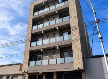 Departamento · 27m² · 2 Ambientes · 1 Cochera · Venta Departamento 2 Amb. Lanus Cochera Cubierta Balcon