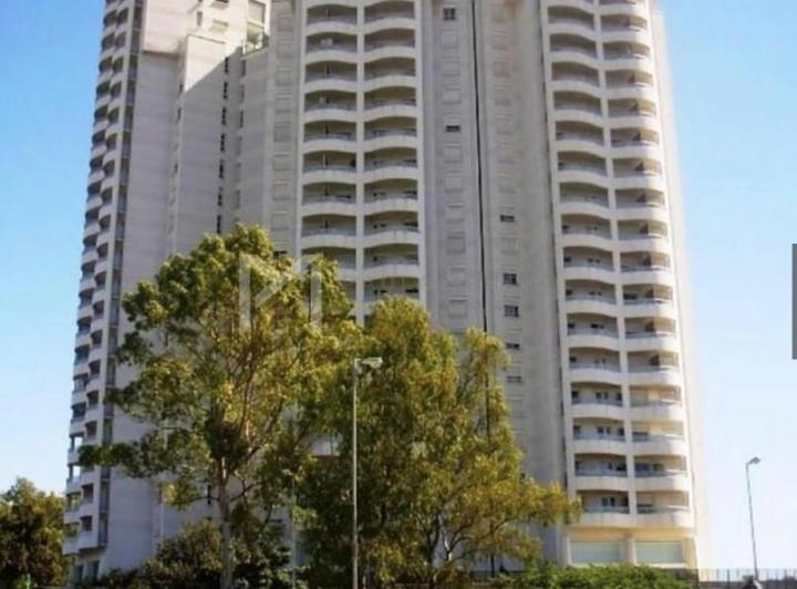 Departamento · 90m² · 3 Ambientes · 1 Cochera