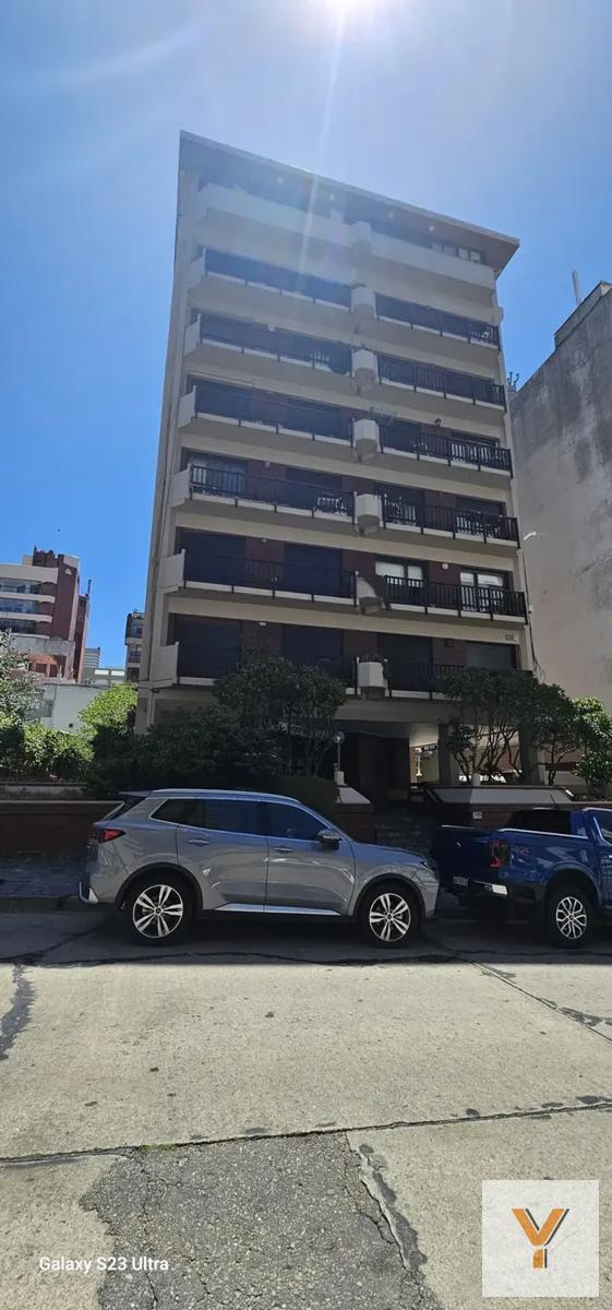 Departamento de 1 Dormitorio 1 Baño en alquiler sobre calle Alvear