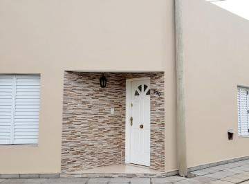 Casa de 2 ambientes, Chivilcoy · Venta Dueño Directo en Chivilcoy – Excelente Estado y Luminosa