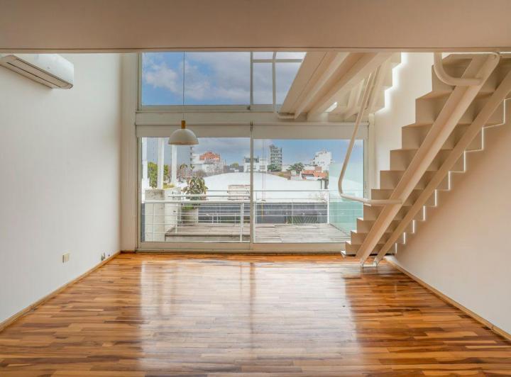 Zapiola y Av Congreso - Duplex con Terraza de Uso Exclusivo