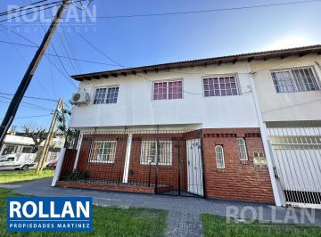 Casa · 90m² · 4 Ambientes · 2 Cocheras · Duplex 4 Amb en Villa Adelina! Alquiler