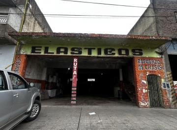 Bodega-Galpón · 234m² · 2 Ambientes · 8 Cocheras · Local en Venta, 234 m², en Loma Hermosa, Tres de Febrero, Gba Oeste