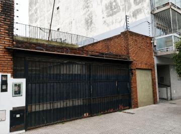 Casa · 140m² · 4 Ambientes · 2 Cocheras · Venta Casa. en Devoto