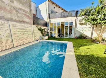 Casa · 97m² · 6 Ambientes · Casa 6 Ambientes en Venta en Llavallol con Pileta