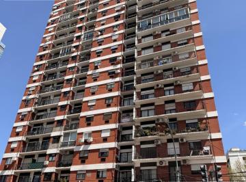 Departamento · 58m² · 2 Ambientes · Venta Departamento en Vicente López - 2amb con Balcón Al Frente a 2 Cuadras del Río