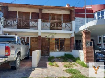 Departamento · 78m² · 3 Ambientes · Dúplex en Venta - 2 Dorm. 1 Baño - 96 m² - Trelew