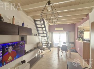 Departamento · 59m² · 5 Ambientes · 1 Cochera · Venta Departamento 5 Ambientes con Balcón en Sarandi