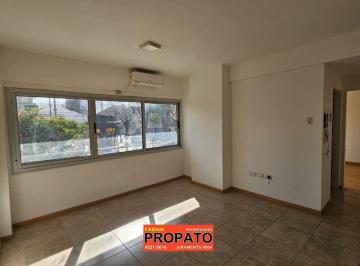 Departamento de 2 ambientes, Villa Devoto · Depto 2 Ambientes Moderno Al Frente en Excelente Ubicacion y Luminosidad!