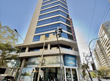 Oficina comercial · 47m² · 2 Ambientes · 1 Cochera · Excelente Oficina en en Vicente López Piso 7 Vista Al Rio.