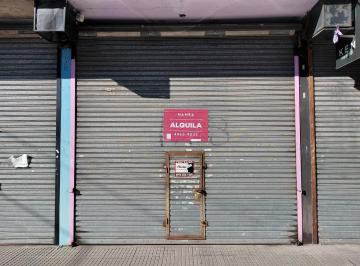 Local comercial · 82m² · Local en Alquiler en Flores