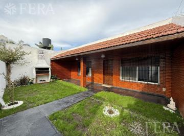 PH · 65m² · 3 Ambientes · Venta PH 3 Ambientes con Jardín en Bernal Oeste