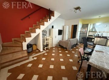 Departamento · 64m² · 4 Ambientes · Venta de Departamento de 4 Ambientes con Patio en Wilde