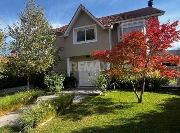 Casa · 306m² · 9 Ambientes · Casa en Venta | Rincón Club de Campo