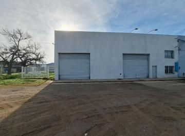 Bodega-Galpón · 616m² · Alquiler de Importante Predio Sobre Ruta 8
