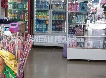 VTE-VTE-947_2 · Excelente Local en Frente Al Shopping Liniers