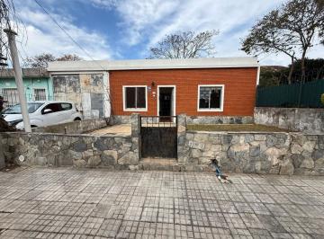 Casa · 50m² · 3 Ambientes · 1 Cochera · Alquiler Casa 2 Dorm. y Patio Villa Española