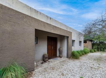 Casa de 8 ambientes, La Granja · Casa en Venta en La Granja