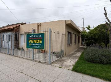 Casa · 80m² · 3 Ambientes · 1 Cochera · Casa PH Esquina Apto Comercial