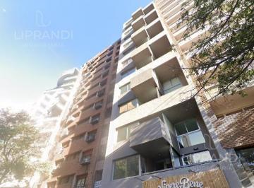 Departamento · 90m² · 2 Ambientes · Duplex C/ Terraza Propia y Balcon - Mtrs Parque Sarmiento - Expensas Bajas