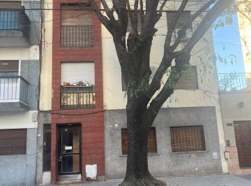 PH de 3 ambientes, Villa Santa Rita · Amplio Dto 3 Amb Fte con Patio Pbaja