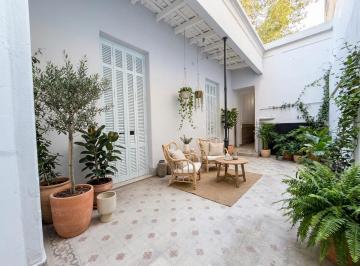 Casa · 180m² · 5 Ambientes · 1 Cochera · Venta Casa 5 Ambientes Reciclada en Paternal