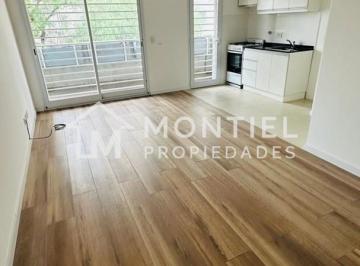 Departamento · 51m² · 3 Ambientes · Departamento en Venta en Caseros, Tres de Febrero, G. B. a. Zona Oeste