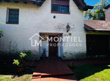 Casa · 132m² · 6 Ambientes · 3 Cocheras · Casa Chalet en Venta en Ciudad Jardin, Tres de Febrero, G. B. a. Zona Oeste