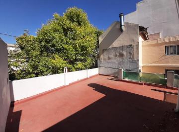 PH · 70m² · 3 Ambientes · PH Al Frente en Venta
