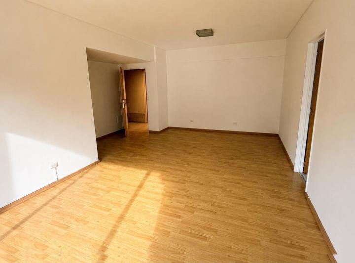 Depto 3 Ambientes Puerto Madero, con Cochera, Vivienda - (Apto Prof.)