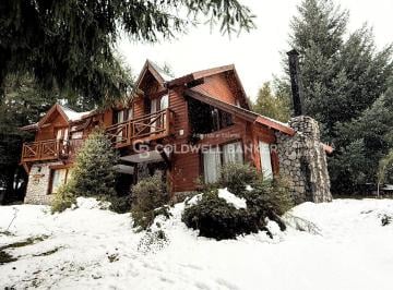 Hotel · 2117m² · 3 Ambientes · 4 Cocheras · Venta Complejo de Cabañas y Recepción 350 m² en Puerto Manzano, Villa La Angostura.