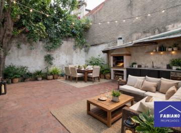 PB - Patio Render · Casa Para Dos Familias con Patio y Terraza